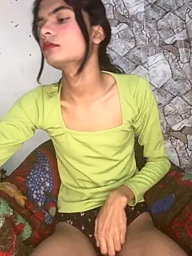 Enna Zarza  online show from November 30, 2025, 6:17 am