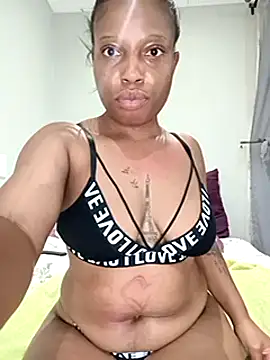 Thando04 online show from January 18, 2025, 9:45 pm