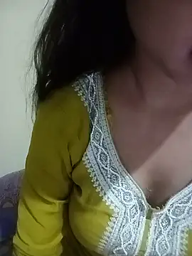 Snapshot of Piya_Ji chatting on June 19, 2026, 5:45 am Piya Ji online show from June 19, 2026, 5:45 am