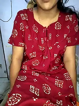 lovelygirl4567 online show from November 11, 2025, 4:29 pm