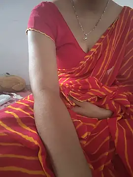 lovelygirl4567 online show from May 20, 2026, 5:24 am
