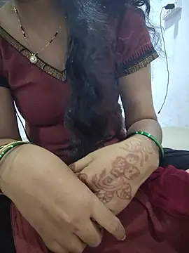 lovelygirl4567 online show from June 23, 2026, 6:06 pm