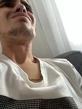 Snapshot of Demonpull69 chatting on January 8, 2025, 1:41 pm Demonpull69 online show from January 8, 2025, 1:41 pm