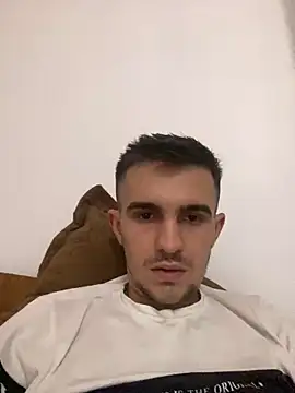 Snapshot of Demonpull69 chatting on January 8, 2025, 6:31 pm Demonpull69 online show from January 8, 2025, 6:31 pm