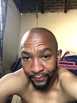 Snapshot of MKbesxxx chatting on June 4, 2026, 7:14 am MKbesxxx online show from June 4, 2026, 7:14 am