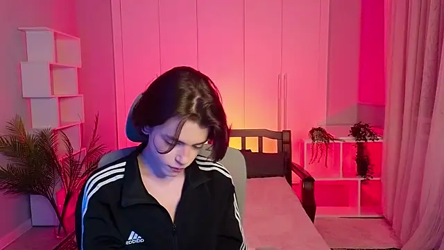 b0y fantasy online show from January 28, 2025, 6:28 pm