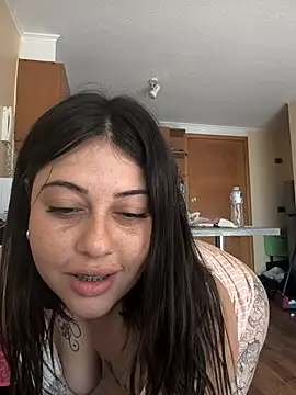 Snapshot of Americ44 chatting on February 1, 2026, 7:01 pm Americ44 online show from February 1, 2026, 7:01 pm