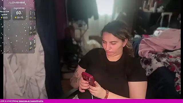 Snapshot of mamifresita chatting on June 17, 2026, 7:26 pm mamifresita online show from June 17, 2026, 7:26 pm