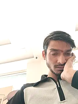 Tarun 0026 online show from October 23, 2025, 6:02 am