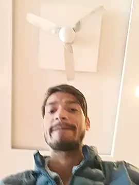 Snapshot of Tarun_0026 chatting on December 17, 2025, 6:08 am Tarun 0026 online show from December 17, 2025, 6:08 am