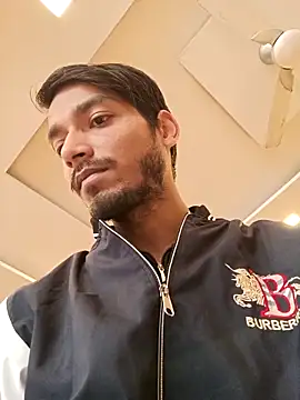 Snapshot of Tarun_0026 chatting on December 18, 2025, 8:20 am Tarun 0026 online show from December 18, 2025, 8:20 am