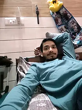 Snapshot of Tarun_0026 chatting on March 8, 2026, 3:27 pm Tarun 0026 online show from March 8, 2026, 3:27 pm