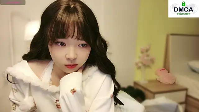 Chenjing0 online show from January 18, 2025, 1:08 pm