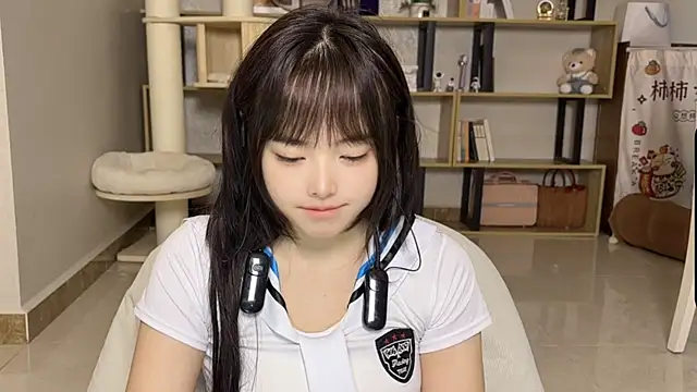 Chenjing0 online show from October 5, 2025, 2:21 am