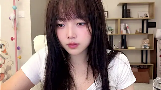 Chenjing0 online show from October 20, 2025, 2:56 am