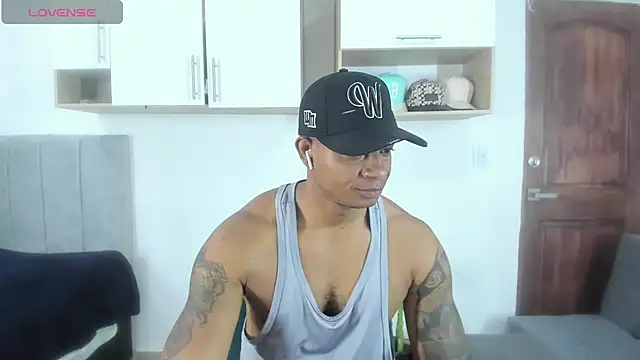 Josep Ston online show from September 18, 2025, 5:37 pm