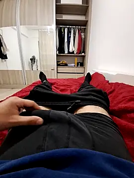 merty2233 online show from February 11, 2025, 9:35 pm