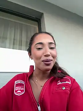 Snapshot of miaceleste chatting on September 15, 2025, 4:18 pm miaceleste online show from September 15, 2025, 4:18 pm