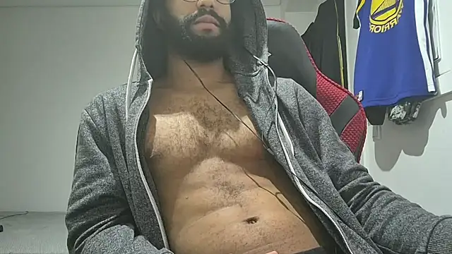 Snapshot of kevi_cocks chatting on January 2, 2025, 2:00 am kevi cocks online show from January 2, 2025, 2:00 am