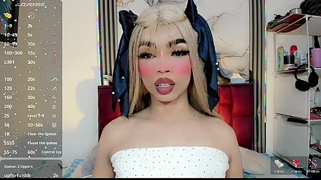 Snapshot of Gisele_fox chatting on August 1, 2026, 12:04 pm Gisele fox online show from August 1, 2026, 12:04 pm