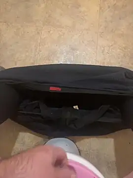 balint35 online show from November 11, 2025, 4:07 pm