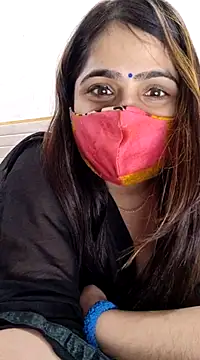 Snapshot of shreya1765 chatting on February 21, 2025, 11:44 am shreya1765 online show from February 21, 2025, 11:44 am