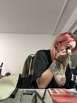 Mia-Fuchs online show from March 8, 2025, 1:06 am