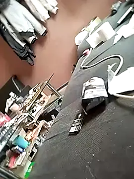 Snapshot of frankthefuck69 chatting on March 11, 2025, 7:48 am frankthefuck69 online show from March 11, 2025, 7:48 am