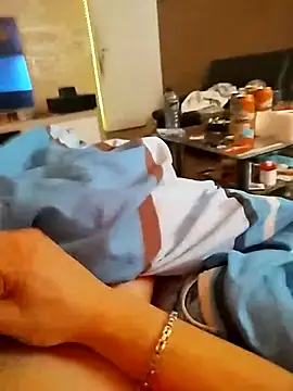 Snapshot of frankthefuck69 chatting on March 13, 2025, 8:26 am frankthefuck69 online show from March 13, 2025, 8:26 am