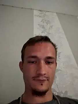 frankthefuck69 online show from May 6, 2026, 5:46 am