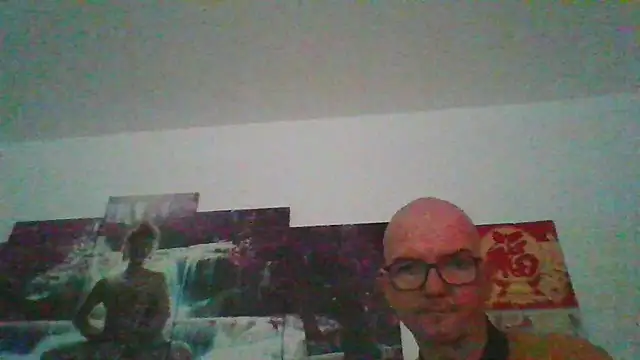 Snapshot of Ricaro78 chatting on March 10, 2025, 8:12 pm Ricaro78 online show from March 10, 2025, 8:12 pm