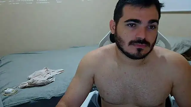 Snapshot of camillebr chatting on March 20, 2025, 10:54 am camillebr online show from March 20, 2025, 10:54 am