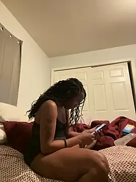 Yoshibaby2670 online show from February 16, 2025, 11:26 pm