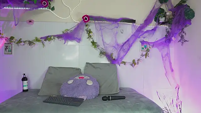 Snapshot of bri_cullen chatting on October 24, 2025, 2:41 am bri cullen online show from October 24, 2025, 2:41 am