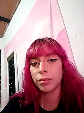 Snapshot of nepthunie chatting on February 19, 2025, 12:14 am nepthunie online show from February 19, 2025, 12:14 am