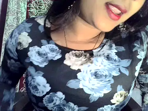 Snapshot of SIYA_MAVI chatting on June 12, 2026, 9:30 am SIYA MAVI online show from June 12, 2026, 9:30 am