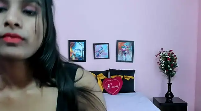 Snapshot of Melis_Sandra chatting on March 19, 2025, 10:00 am Melis Sandra online show from March 19, 2025, 10:00 am