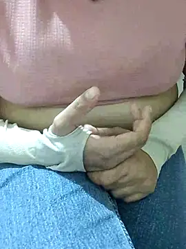 Snapshot of mallupriyapriya chatting on March 20, 2025, 9:48 am mallupriyapriya online show from March 20, 2025, 9:48 am