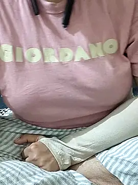 mallupriyapriya online show from March 12, 2026, 6:25 pm