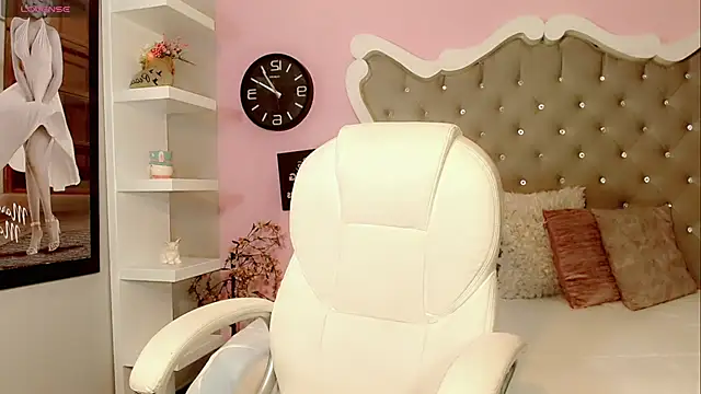 Diva Smith02 online show from January 23, 2025, 11:26 am