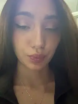 Maddy Jones online show from January 17, 2025, 5:11 am