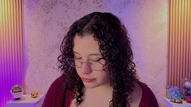 Charlotte  Miller online show from April 29, 2026, 11:58 am