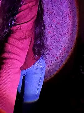 Snapshot of Angelnirvanaa chatting on December 3, 2025, 4:49 pm Angelnirvanaa online show from December 3, 2025, 4:49 pm