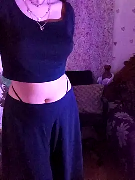 Snapshot of Angelnirvanaa chatting on March 8, 2026, 5:28 pm Angelnirvanaa online show from March 8, 2026, 5:28 pm