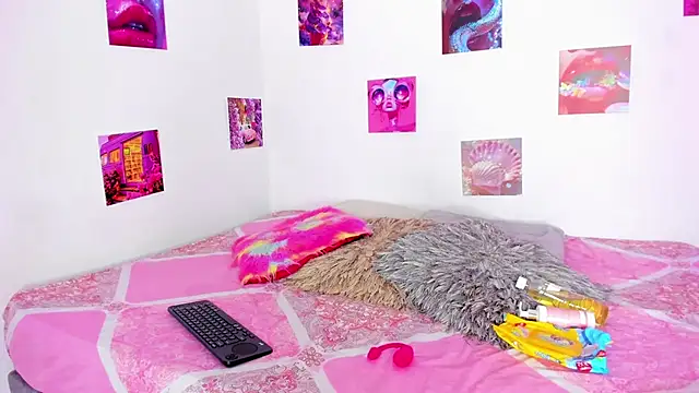 Snapshot of ebony_cutte chatting on March 18, 2025, 7:53 pm ebony cutte online show from March 18, 2025, 7:53 pm