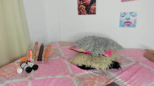 Snapshot of ebony_cutte chatting on October 2, 2025, 6:48 pm ebony cutte online show from October 2, 2025, 6:48 pm