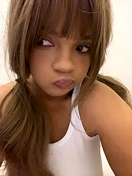 Snapshot of AwkwardJasminee chatting on November 23, 2025, 12:38 pm AwkwardJasminee online show from November 23, 2025, 12:38 pm