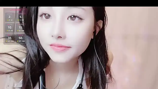 Snapshot of nicole_888 chatting on March 5, 2025, 9:49 am nicole 888 online show from March 5, 2025, 9:49 am