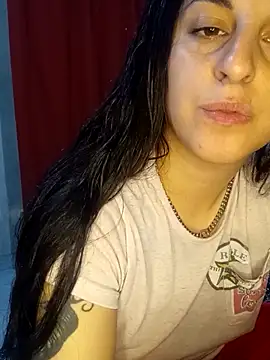 Snapshot of Camilita0 chatting on October 16, 2025, 9:10 am Camilita0 online show from October 16, 2025, 9:10 am