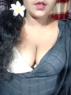 YERY HOT online show from October 4, 2025, 6:06 pm